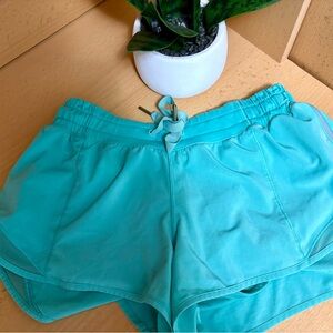 LULULEMON Hotty Hot Low-Rise 4” Lined Shorts 4